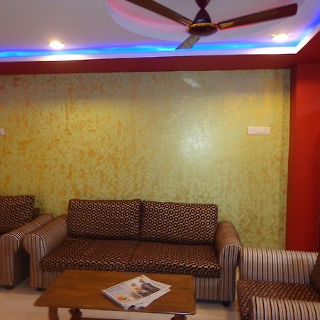 Kek Accommodation Chennai Bagian luar foto